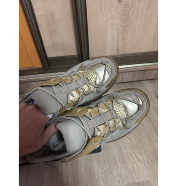 Кроссовки • PINKO • Золотой