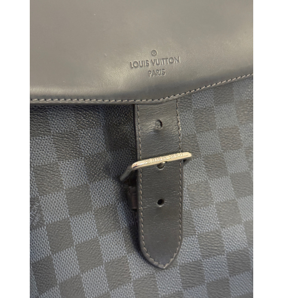 Рюкзак • Louis Vuitton • Темно-синий