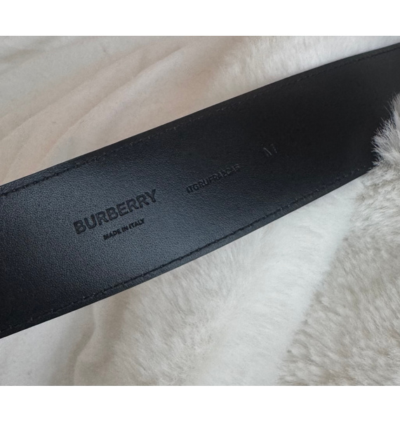 Ремень • Burberry • Коричневый