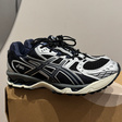 Кроссовки • ASICS • Темно-синий