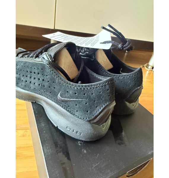 Кроссовки • Nike • Черный