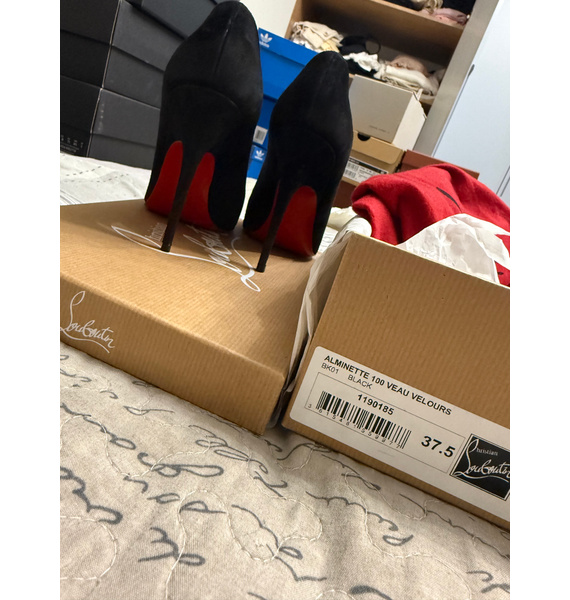 Туфли • Christian Louboutin • Черный