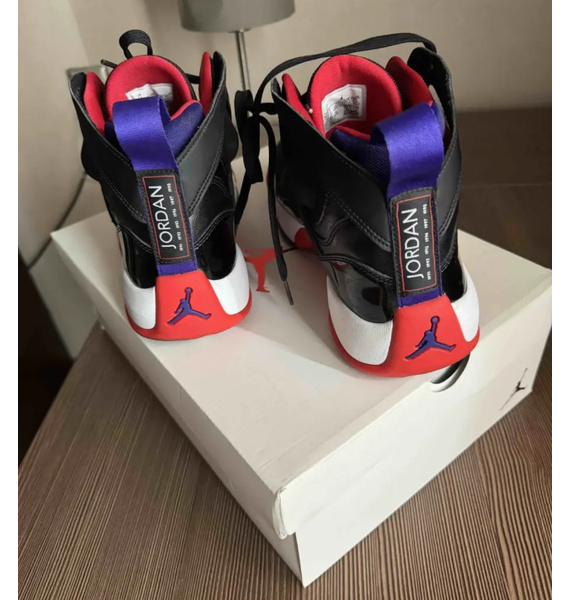 Кроссовки • Nike • Черный