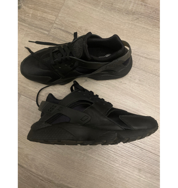 Кроссовки • Nike • Черный