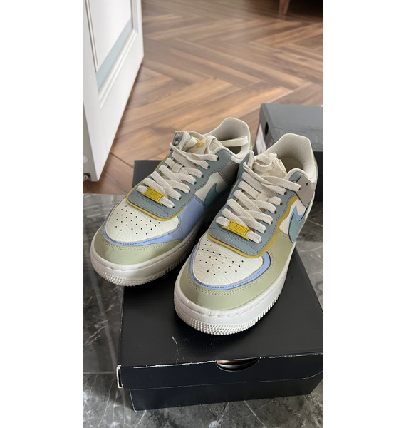 Кеды • Nike • Желтый