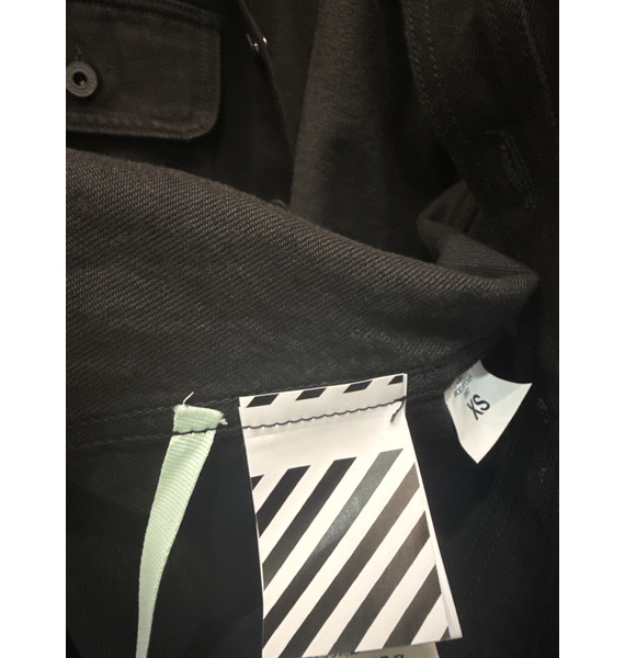 Куртка • Off-White • Черный