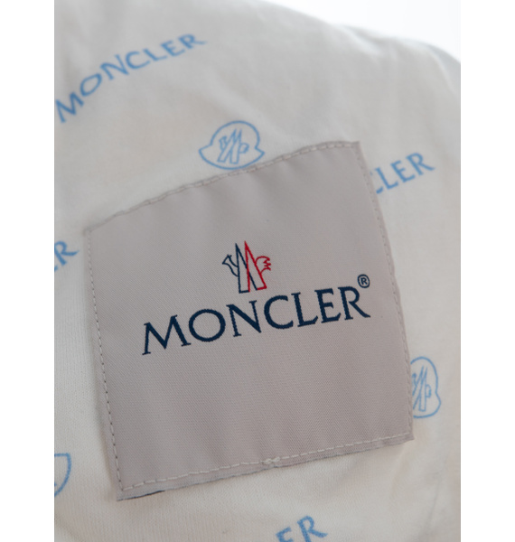 Жилет • Moncler • Молочный