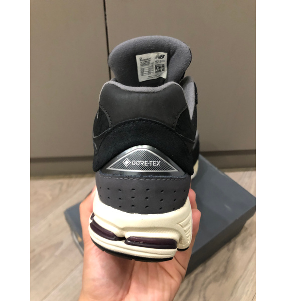 Кроссовки • New Balance • Серый