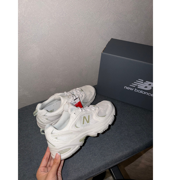 Кроссовки • New Balance • Белый