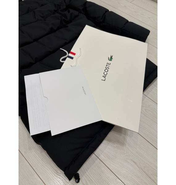 Пуховик • Lacoste • Черный