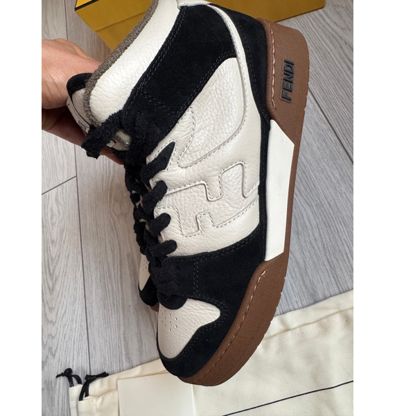 Кеды • Fendi • Другое