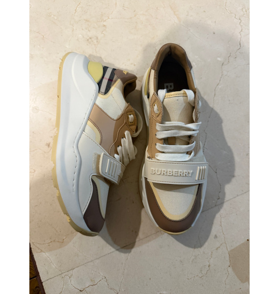 Кроссовки • Burberry • Бежевый
