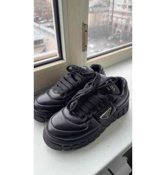 Кроссовки • Prada • Черный
