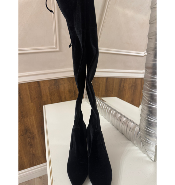 Ботфорты • Stuart Weitzman • Черный