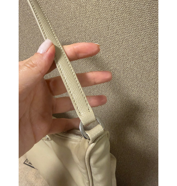 Сумка • Prada • Бежевый