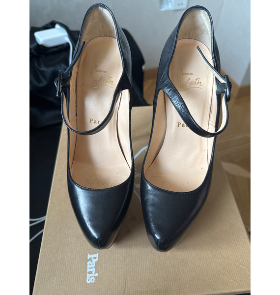 Туфли • Christian Louboutin • Черный