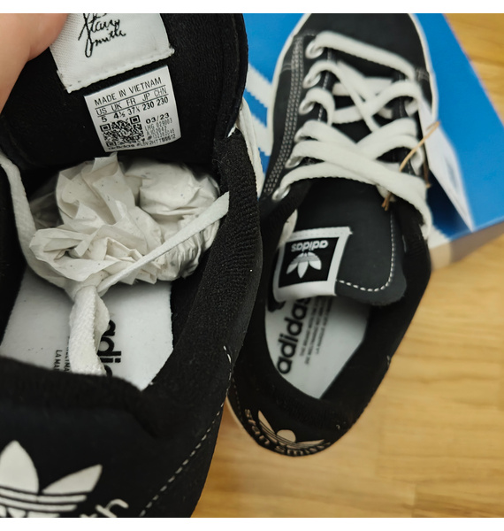Кроссовки • adidas • Темно-синий