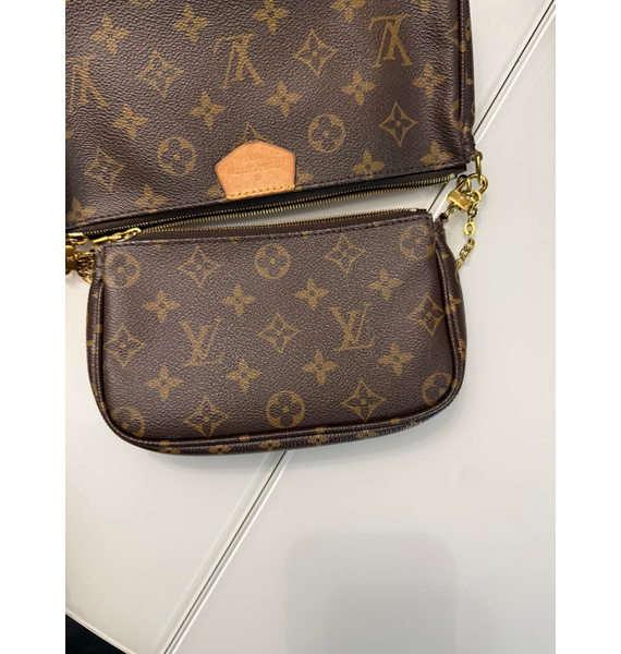 Сумка • Louis Vuitton • Коричневый