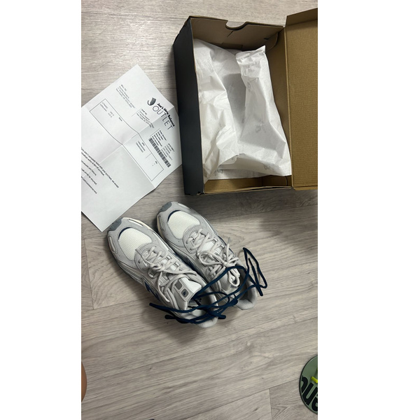 Кроссовки • New Balance • Серый