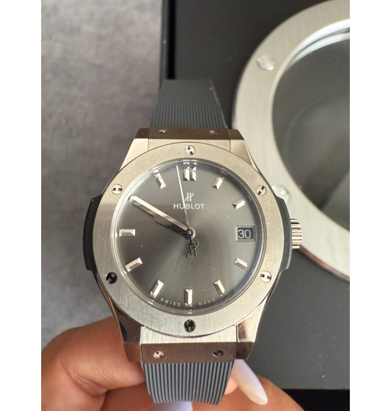 Часы • Hublot • Серый