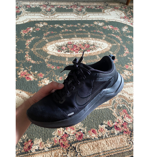 Кроссовки • Nike • Черный