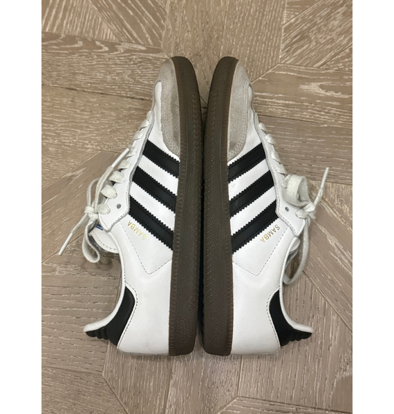Кроссовки • adidas • Белый