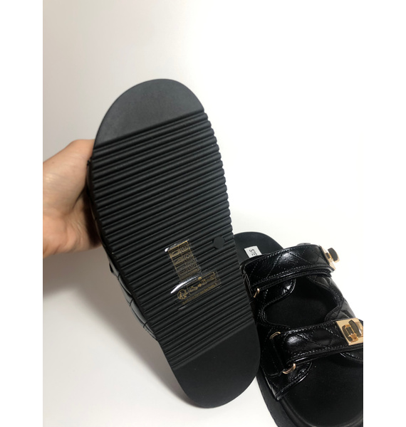 Шлепанцы • Steve Madden • Черный