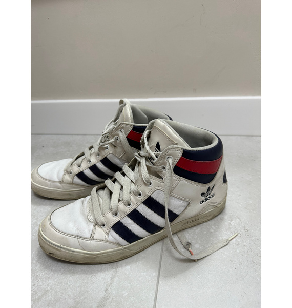 Кроссовки • adidas Originals • Белый