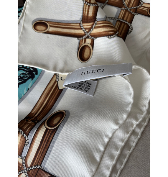Платок • Gucci • Другое