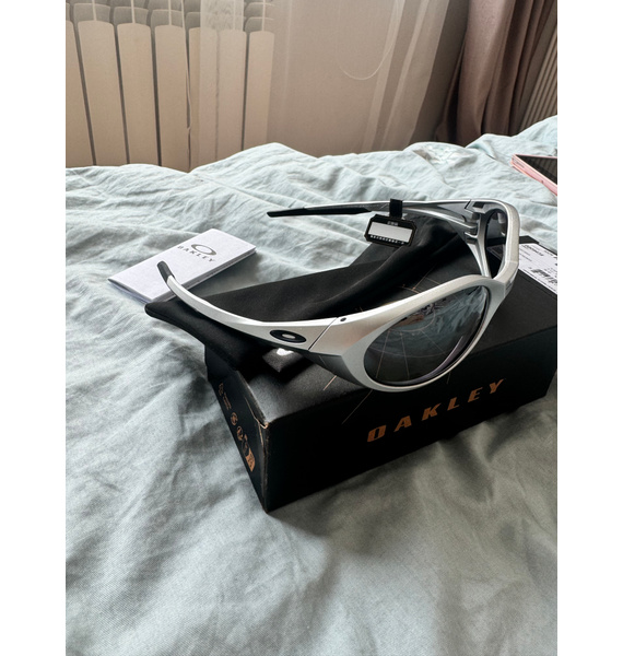 Очки • Oakley • Серебряный