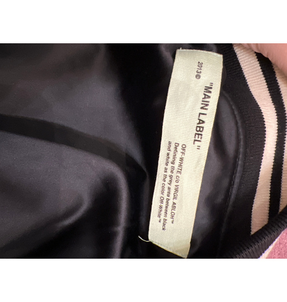 Бомбер • Off-White • Черный