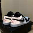 Кроссовки • Nike • Черный