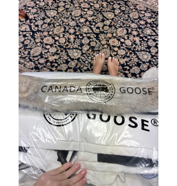 Куртка • Canada Goose • Белый