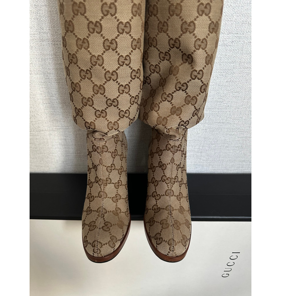 Сапоги • Gucci • Бежевый
