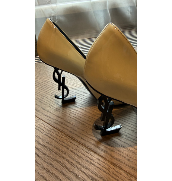 Туфли • Saint Laurent • Молочный