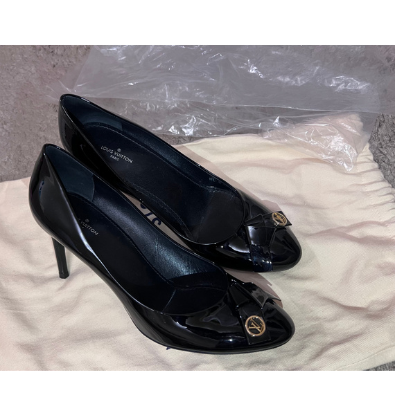 Туфли • Louis Vuitton • Черный