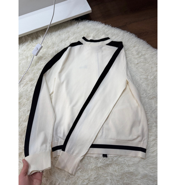 Джемпер • GUESS • Другое