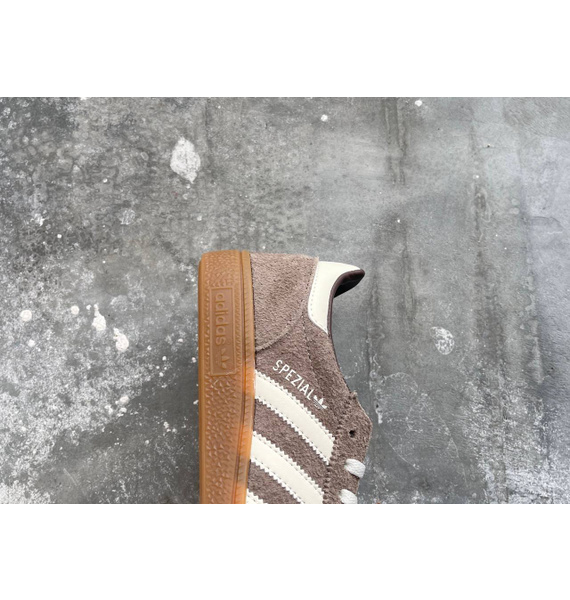 Кроссовки • adidas Originals • Коричневый