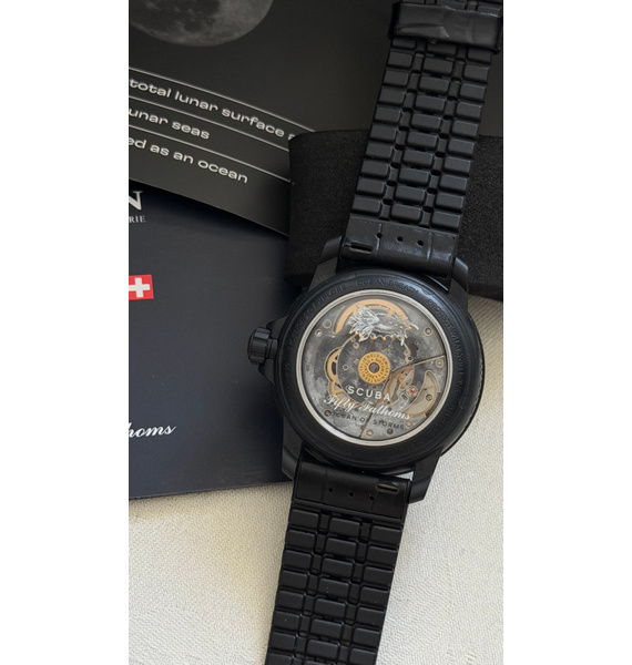 Часы • Swatch • Черный