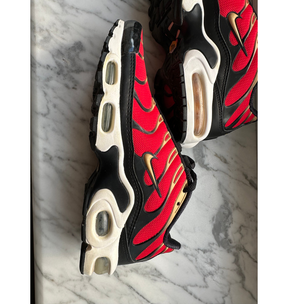 Кроссовки • Nike • Красный