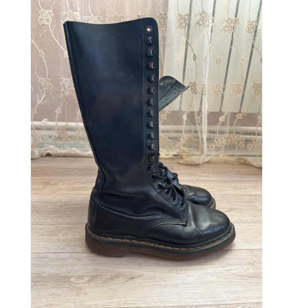 Ботинки • Dr. Martens • Черный