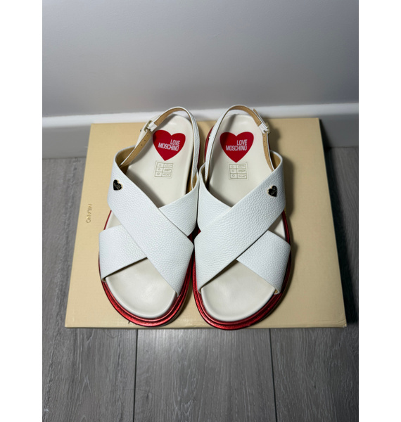 Сандалии • Love Moschino • Белый