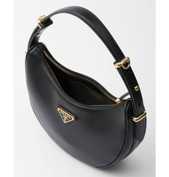 Сумка • Prada • Черный