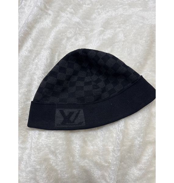 Шапка • Louis Vuitton • Черный