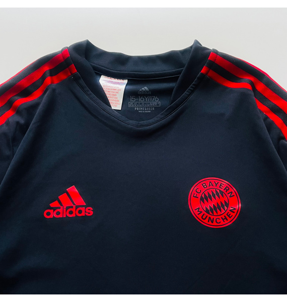 Футболка • adidas • Черный