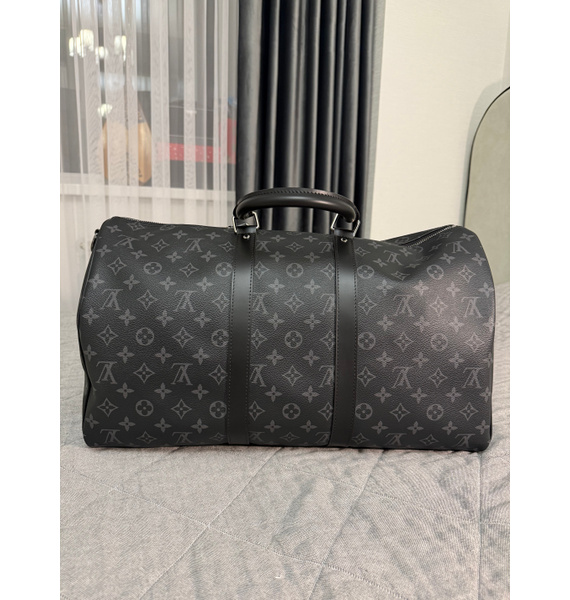 Сумка • Louis Vuitton • Черный