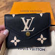 Кошелек • Louis Vuitton • Черный