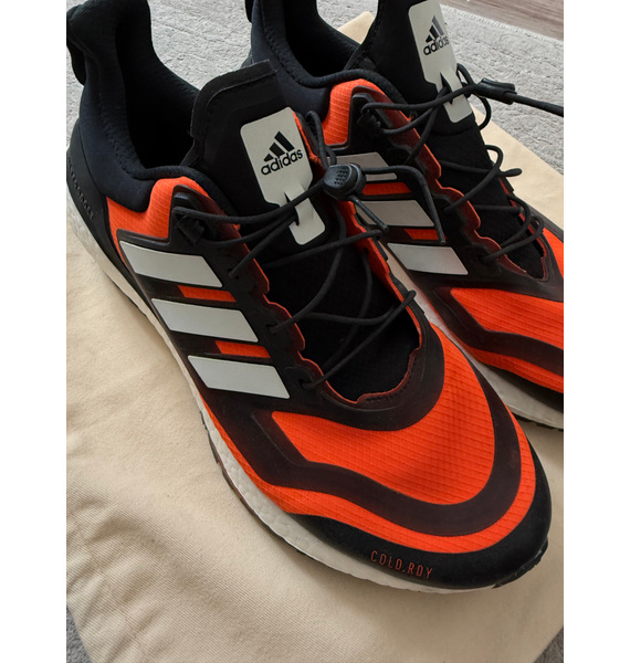 Кроссовки • adidas • Черный