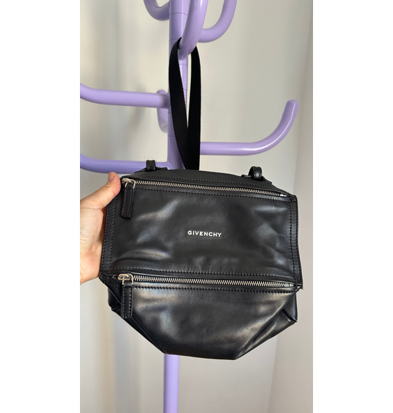 Сумка • Givenchy • Черный