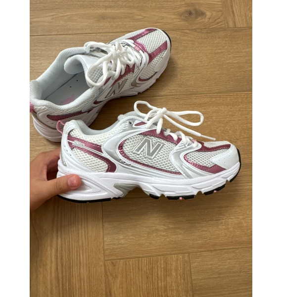 Кроссовки • New Balance • Белый